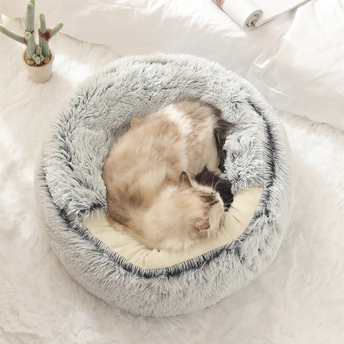 Round Plush Hooded Cats or Small Dogs Bed