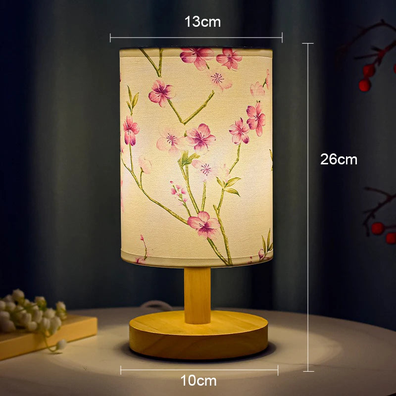 Dimmable LED Square Table Lamp – Elegant Fabric Lampshade for Cozy Bedroom Ambiance.
