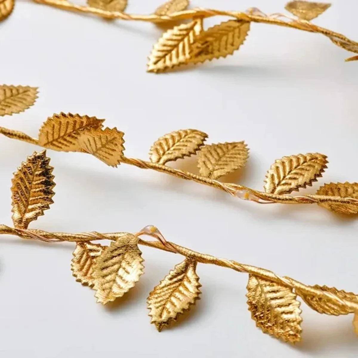 2M 20-LED Golden Leaves Fairy Lights – Battery-Powered Copper Wire String for Wedding, Home, Party, and DIY Christmas Decor.