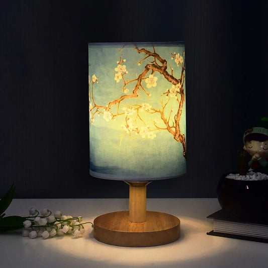 Dimmable LED Square Table Lamp – Elegant Fabric Lampshade for Cozy Bedroom Ambiance.