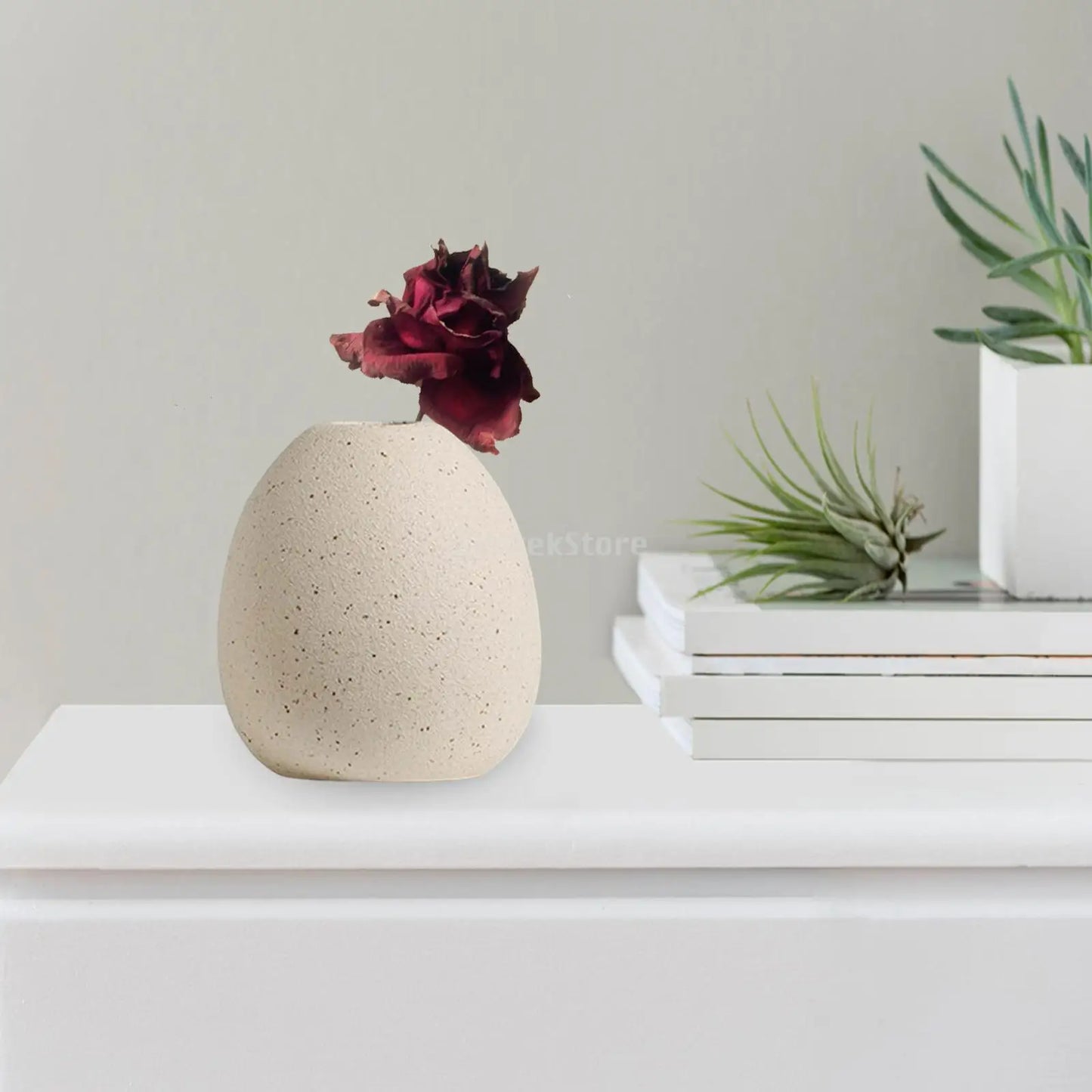 Tabletop Flower Arrangement Vase for Premium Look